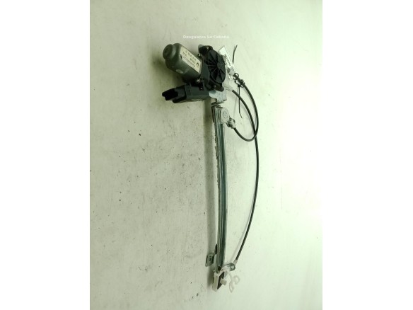 8200305721 ELEVALUNAS PUERTA LAT TRA DER RENAULT LAGUNA II (BG0/1_)|Desguaces La Cabaña