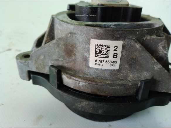 22116788612 SOPORTE MOTOR DER BMW 3 (F30, F80)|Desguaces La Cabaña