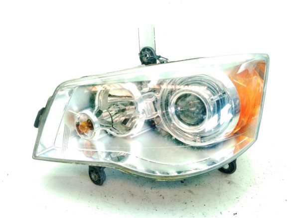 05113339AG FARO DERECHO CHRYSLER GRAND VOYAGER V (RT)|Desguaces La Cabaña