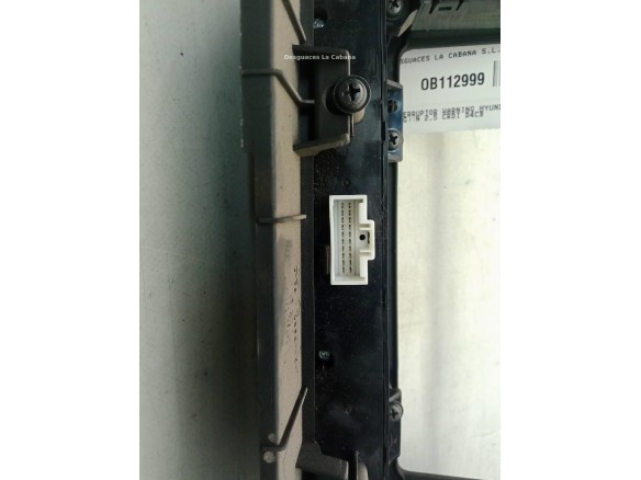  9370059000 INTERRUPTOR WARNING HYUNDAI H350 Furgón|Desguaces La Cabaña
