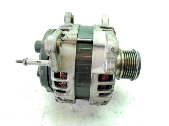 04B903024 ALTERNADOR VW POLO (6R1, 6C1)|Desguaces La Cabaña