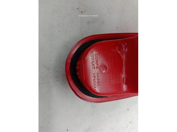   TERCERA LUZ DE FRENO NISSAN PRIMASTAR Furgón (X83)|Desguaces La Cabaña