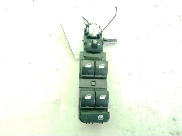 98421760ZD, 96788264ZD MANDO ELEVALUNAS PUERTA LAT DEL IZQ CITROEN C4 Picasso II|Desguaces La Cabaña
