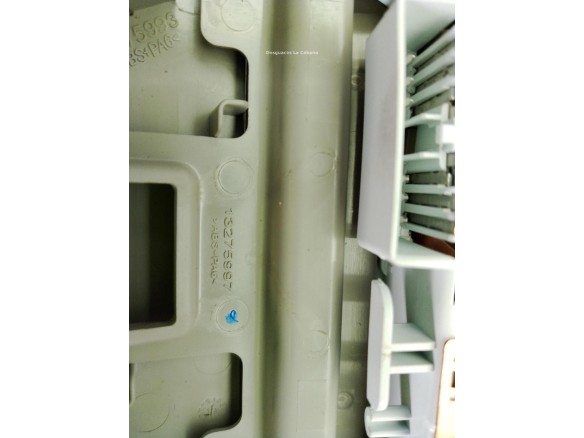 92219242, 13275997 PLAFON DEL OPEL MERIVA B Limusina (S10)|Desguaces La Cabaña