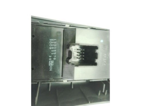 13305978 MANDO ELEVALUNAS PUERTA LAT DEL IZQ OPEL MERIVA B Limusina (S10)|Desguaces La Cabaña
