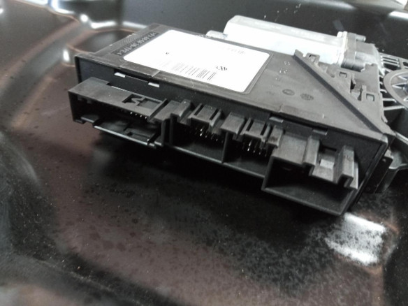 7L0959702H ELEVALUNAS PUERTA LAT DEL DER VW TOUAREG (7LA, 7L6, 7L7) |Desguaces La Cabaña