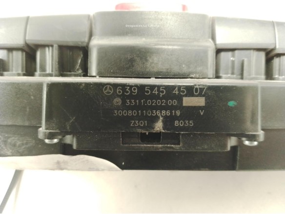 6395454507, INTERRUPTOR WARNING MERCEDES BENZ VITO / MIXTO Furgón (W639)|Desguaces La Cabaña