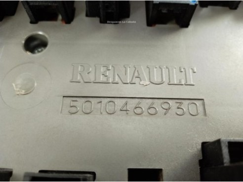 5010466930 CAJA FUSIBLES INTERIOR (BSI) RENAULT Premium|Desguaces La Cabaña