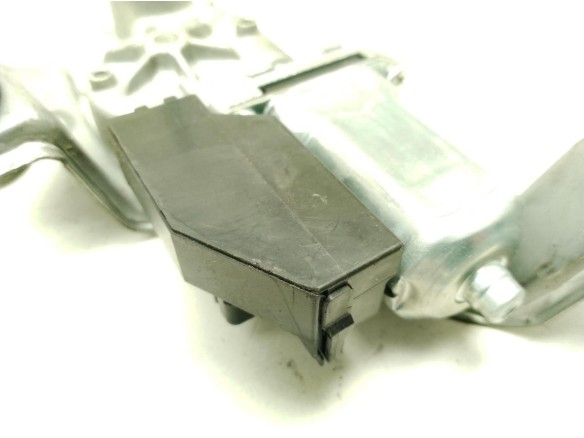 MOTOR LIMPIAPARABRISAS TRA TOYOTA URBAN CRUISER (_P1_)|Desguaces La Cabaña