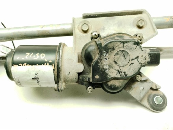 MOTOR LIMPIAPARABRISAS DEL NISSAN PATHFINDER III (R51)|Desguaces La Cabaña