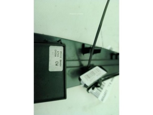 254111KA5A MANDO ELEVALUNAS PUERTA LAT DEL DER NISSAN LEAF (ZE0)|Desguaces La Cabaña