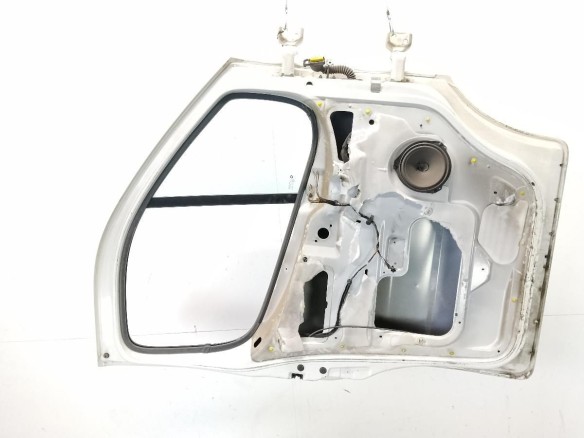 7751478602 PUERTA LAT DEL IZQ RENAULT TRAFIC II Furgón (FL)|Desguaces La Cabaña