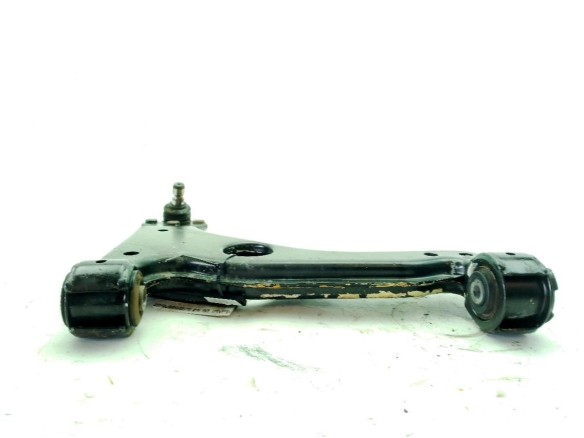 9228477 BRAZO SUSPENSION DEL DER INF OPEL VECTRA B (J96)|Desguaces La Cabaña
