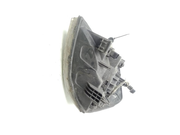 FARO DERECHO TOYOTA HILUX |Desguaces La Cabaña