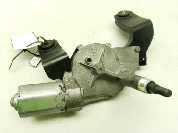 MOTOR LIMPIAPARABRISAS TRA HYUNDAI ix35 (LM, EL, ELH)|Desguaces La Cabaña