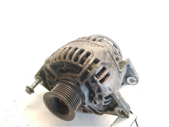 504009978 ALTERNADOR IVECO DAILY IV Furgón/ranchera familiar|Desguaces La Cabaña
