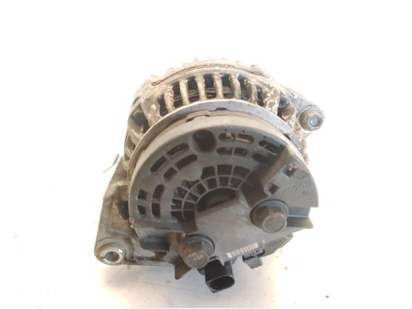 504009978 ALTERNADOR IVECO DAILY IV Furgón/ranchera familiar|Desguaces La Cabaña