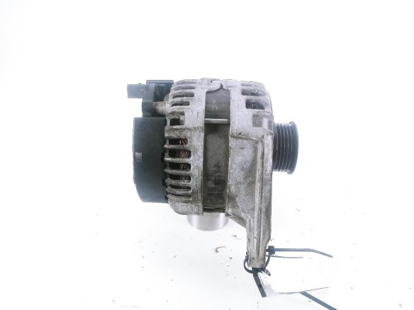 A0009063322 ALTERNADOR MERCEDES BENZ CLASE GLA (X156)|Desguaces La Cabaña