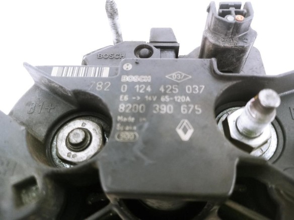 0124425037 ALTERNADOR RENAULT CLIO III (BR0/1, CR0/1)|Desguaces La Cabaña