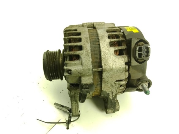 373002A800 ALTERNADOR HYUNDAI i40 CW (VF)|Desguaces La Cabaña