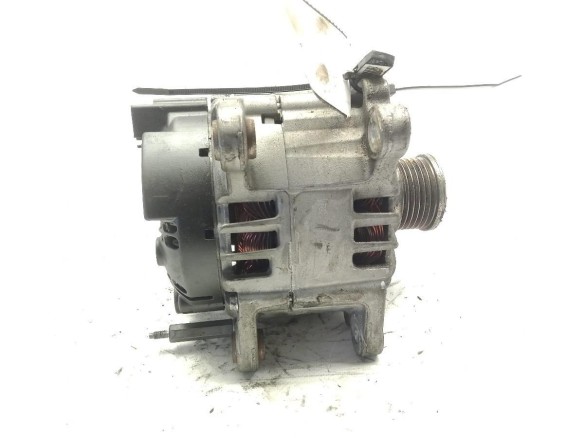 03L903023L ALTERNADOR VW PASSAT (3G2)|Desguaces La Cabaña