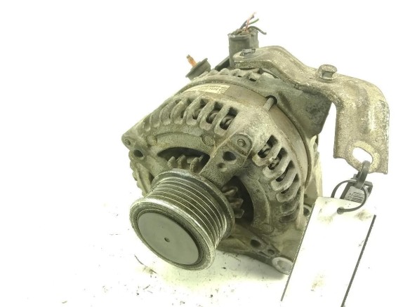 270600N040 ALTERNADOR TOYOTA AURIS (_E15_)|Desguaces La Cabaña