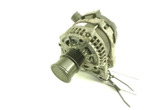 CV6T10300GA ALTERNADOR FORD FOCUS III|Desguaces La Cabaña