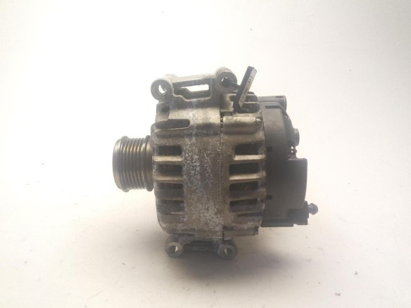 06J903023D ALTERNADOR AUDI A3 Sportback (8VA, 8VF)|Desguaces La Cabaña