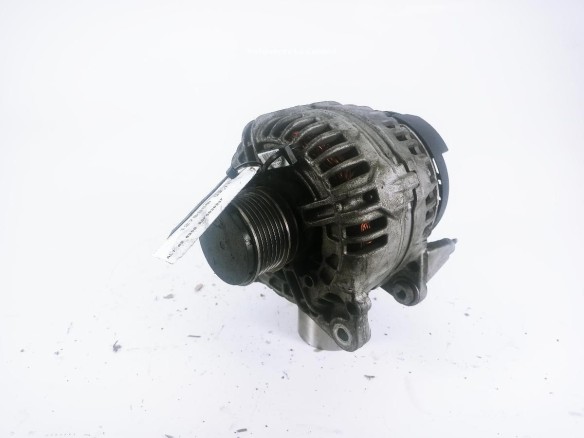 06F903023F ALTERNADOR VW PASSAT (3C2)|Desguaces La Cabaña