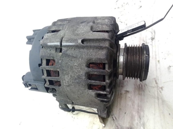 03L903023E ALTERNADOR VW PASSAT (3C2)|Desguaces La Cabaña