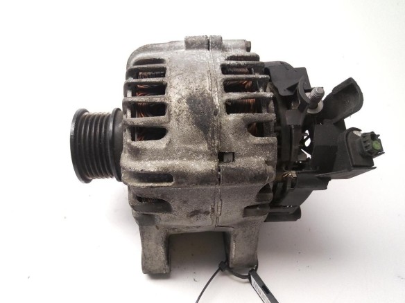 2612672B ALTERNADOR FORD FOCUS III Turnier|Desguaces La Cabaña