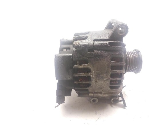 V7576513 ALTERNADOR PEUGEOT 207 (WA_, WC_)|Desguaces La Cabaña