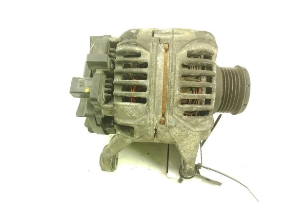 504087183 ALTERNADOR IVECO DAILY IV Furgón/ranchera familiar|Desguaces La Cabaña