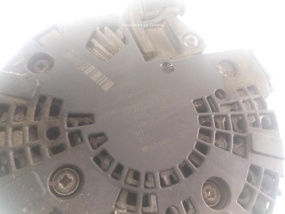 0125711014 ALTERNADOR VOLVO V40 Cross Country (526)|Desguaces La Cabaña