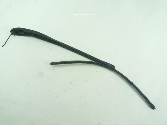 BRAZO LIMPIAPARABRISAS DEL DER AUDI A8 (4E2, 4E8) |Desguaces La Cabaña