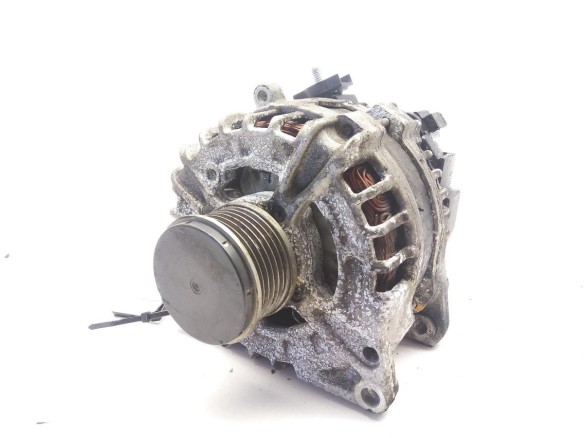 A0009063822 ALTERNADOR MERCEDES BENZ CLASE A (W176)|Desguaces La Cabaña