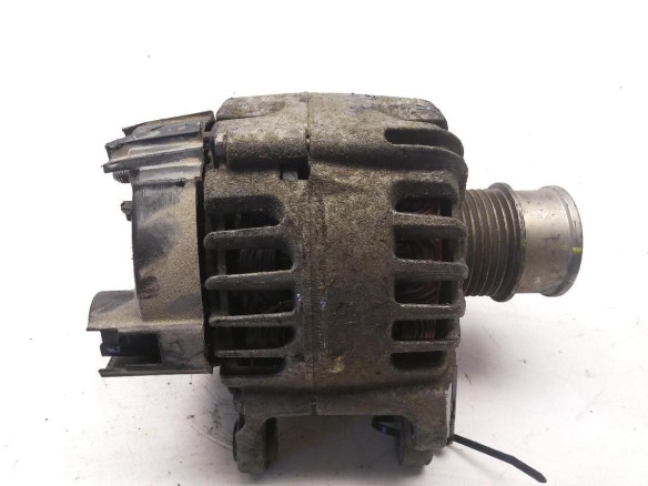 04E903015 ALTERNADOR SEAT ATECA (KH7)|Desguaces La Cabaña