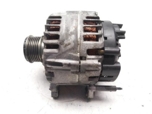 03L903023B ALTERNADOR VW PASSAT Variant (365)|Desguaces La Cabaña