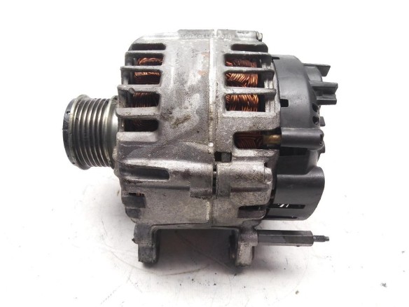 03L903023B ALTERNADOR VW PASSAT Variant (365)|Desguaces La Cabaña
