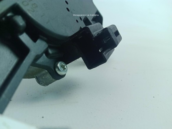 390201860 MOTOR LIMPIAPARABRISAS TRA FORD FIESTA VI |Desguaces La Cabaña