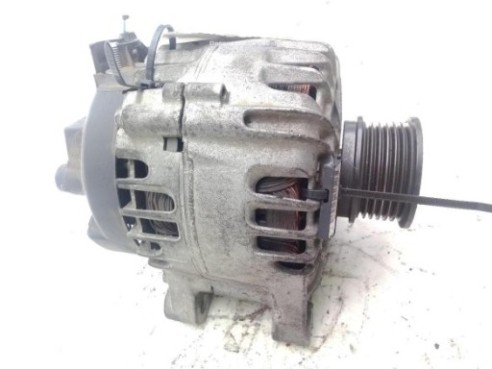 AV6N10300DC ALTERNADOR FORD FOCUS III Sedán|Desguaces La Cabaña
