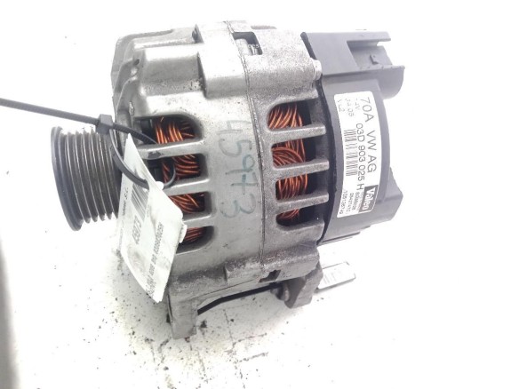 03D903025H,2542747C, ALTERNADOR VW POLO (9N_)|Desguaces La Cabaña