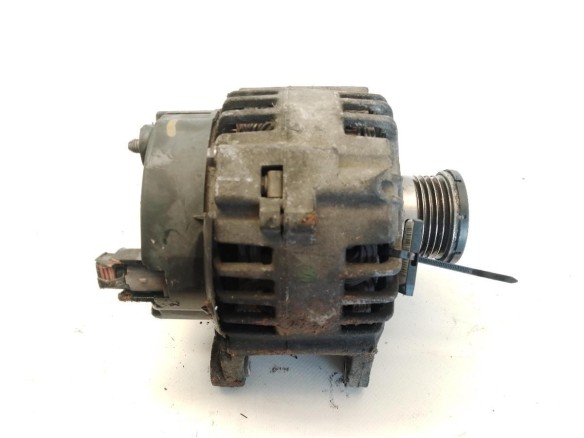8200086130 ALTERNADOR RENAULT TRAFIC II Furgón (FL)|Desguaces La Cabaña