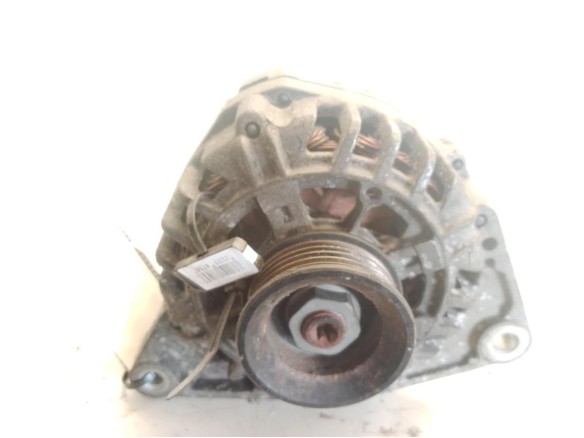 06B903016D ALTERNADOR VW PASSAT (3B3)|Desguaces La Cabaña
