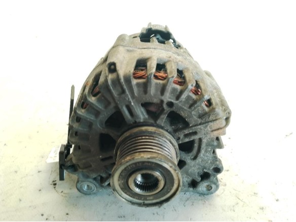 04L903024A ALTERNADOR AUDI A4 (8W2, B9)|Desguaces La Cabaña