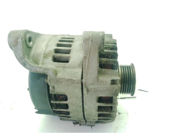 7802261A104 ALTERNADOR BMW 1 (E87)|Desguaces La Cabaña