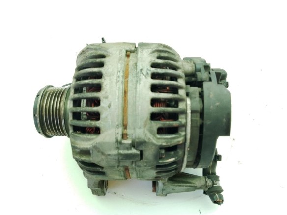 06F903023F ALTERNADOR VW CADDY III Furgón (2KA, 2KH, 2CA, 2CH)|Desguaces La Cabaña