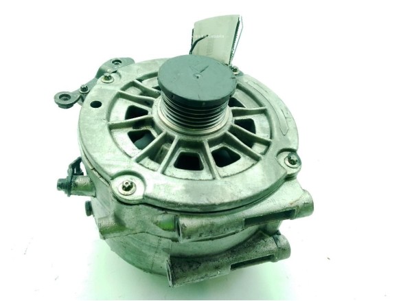 ALTERNADOR MERCEDES BENZ CLASE E T-Model (S210)|Desguaces La Cabaña