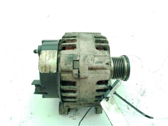 8200590255 ALTERNADOR RENAULT TRAFIC II Autobús (JL)|Desguaces La Cabaña
