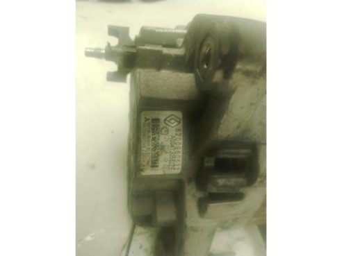 8200960533 ALTERNADOR RENAULT LAGUNA III (BT0/1)|Desguaces La Cabaña